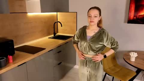 Katiee online show from 1, 5, 2026