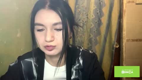 Lola online show from 4, 12, 2025