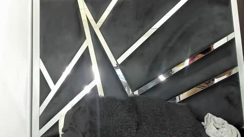 catleyaht online show from 2, 2, 2026