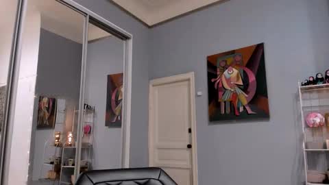 Snapshot of catrin_peach chatting on 18, 10, 2025 Catrin like Cat 3 online show from 18, 10, 2025