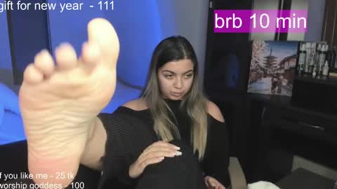 Catrina or just Cat online show from 29, 12, 2024