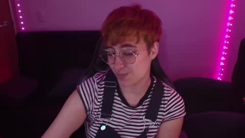 Snapshot of catsito chatting on 2, 10, 2025 im MIA -Independent Model MY OF is catsito3 online show from 2, 10, 2025