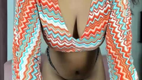 Snapshot of catta_cat18 chatting on 9, 2, 2025 catta cat18 online show from 9, 2, 2025