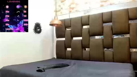 cattaleyaqueen_ online show from 15, 9, 2025