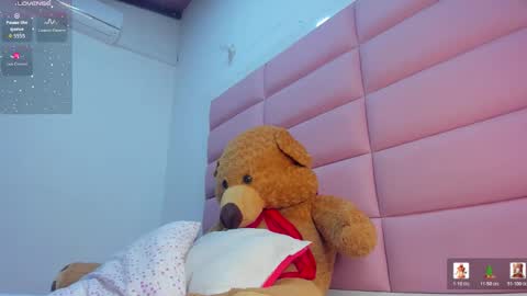 Snapshot of cattalina_25 chatting on 12, 1, 2026 cattalina_25 online show from 12, 1, 2026