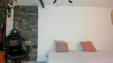 cattleya_smith_ online show from 13, 5, 2026
