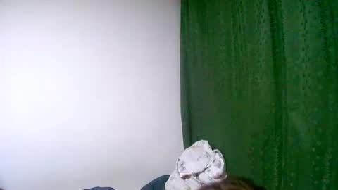 Snapshot of catttwomannn chatting on 16, 9, 2025 SCARLETT online show from 16, 9, 2025