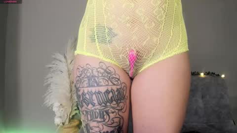    online show from 11, 10, 2025