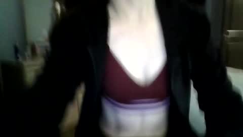 cautious online show from 23, 12, 2025