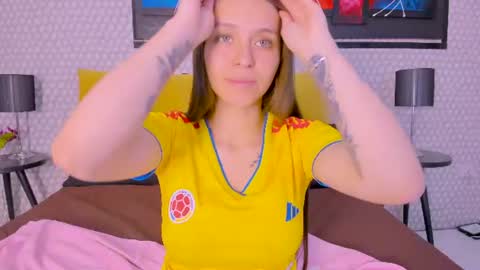 Snapshot of cayetana_01 chatting on 17, 6, 2026 cayetana online show from 17, 6, 2026