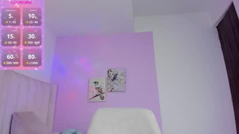 Snapshot of caylin_jordan chatting on 22, 10, 2025 Cay online show from 22, 10, 2025