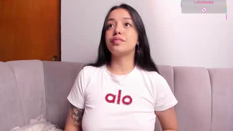 Snapshot of caylincollins chatting on 17, 12, 2025 caylincollins online show from 17, 12, 2025