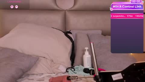 Snapshot of caylincollins chatting on 11, 4, 2026 caylincollins online show from 11, 4, 2026