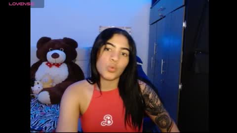 Snapshot of caylinn19 chatting on 14, 10, 2025 Caylinn online show from 14, 10, 2025