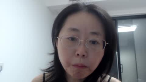 Snapshot of cbz112233 chatting on 6, 12, 2024 ANNYANNY online show from 6, 12, 2024