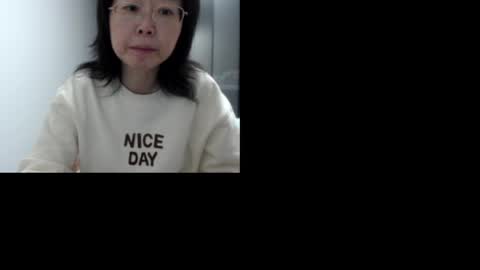 Snapshot of cbz112233 chatting on 18, 12, 2024 ANNYANNY online show from 18, 12, 2024