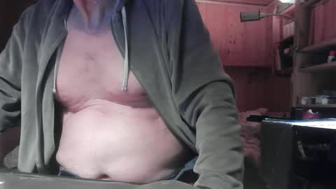 Snapshot of cd_99 chatting on 10, 4, 2026 cd_99 online show from 10, 4, 2026