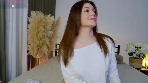 cecillaj online show from 8, 5, 2026