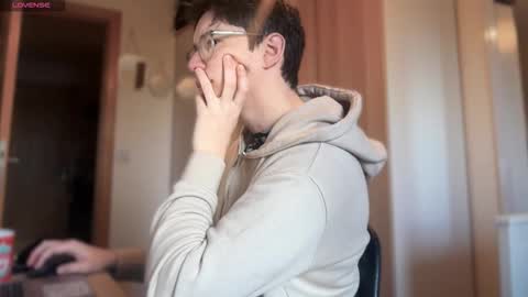 Snapshot of ceedm91 chatting on 18, 11, 2025 ceedm91 online show from 18, 11, 2025