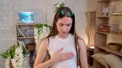 Snapshot of cel1ne_secret chatting on 18, 9, 2025 Josie Manesi online show from 18, 9, 2025