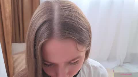 Snapshot of cel1ne_secret chatting on 21, 3, 2026 Josie Manesi online show from 21, 3, 2026