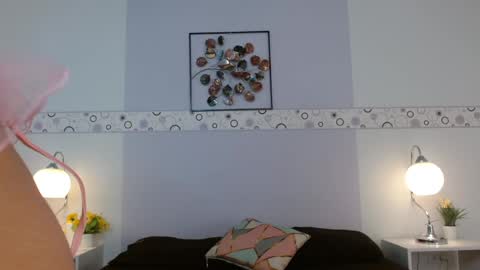 Celesste  online show from 9, 4, 2026