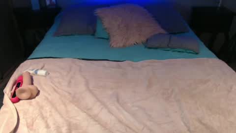 Snapshot of celeste_19sutra chatting on 6, 2, 2025 celeste 19sutra online show from 6, 2, 2025