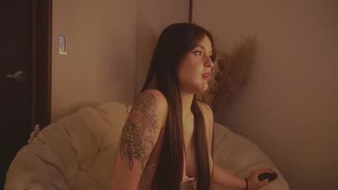 Snapshot of celeste_angel1 chatting on 4, 3, 2025 Diane Independent model online show from 4, 3, 2025