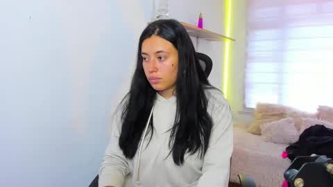 celeste_bonnet1 online show from 29, 11, 2025