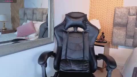 Snapshot of celeste_collinss_ chatting on 28, 7, 2026 celeste online show from 28, 7, 2026
