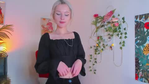 Snapshot of celeste_eyes0n chatting on 3, 10, 2025 Celeste online show from 3, 10, 2025