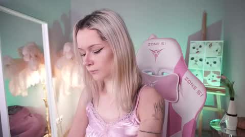 Celeste  online show from 2, 11, 2025