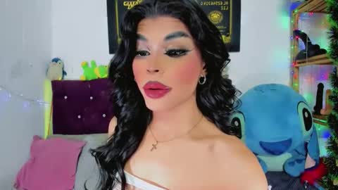 celeste_hot25horny online show from 16, 3, 2026