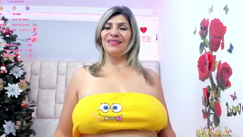 Snapshot of celeste_lincon chatting on 7, 1, 2025 Celeste Lincon online show from 7, 1, 2025