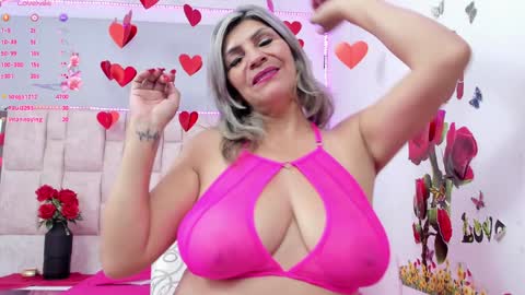Snapshot of celeste_lincon chatting on 7, 2, 2025 Celeste Lincon online show from 7, 2, 2025