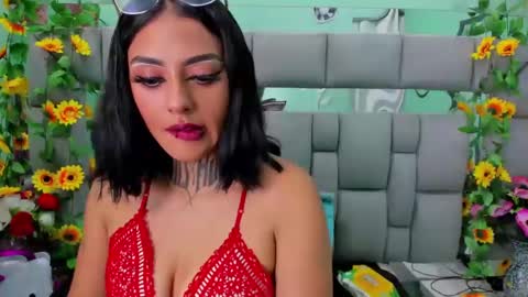 Snapshot of celeste_owen18 chatting on 5, 12, 2024 celeste owen18 online show from 5, 12, 2024