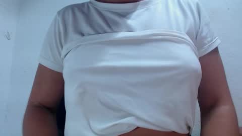 Snapshot of celeste_swett98 chatting on 13, 10, 2025 celeste swett online show from 13, 10, 2025