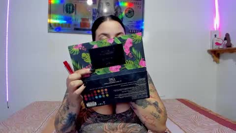 Celeste Y Pipe online show from 11, 1, 2025