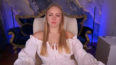 celestenoirr online show from 17, 9, 2025