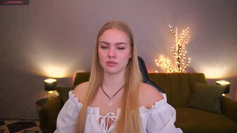 Snapshot of celestenoirr chatting on 12, 11, 2025 celestenoirr online show from 12, 11, 2025