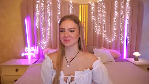 Snapshot of celestenoirr chatting on 15, 12, 2025 celestenoirr online show from 15, 12, 2025