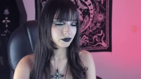   online show from 19, 2, 2026