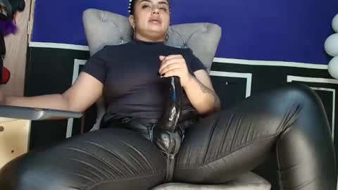       online show from 31, 10, 2025