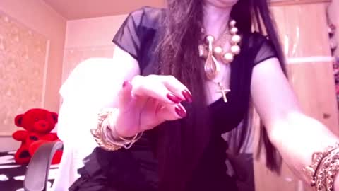 Cerise online show from 21, 6, 2026