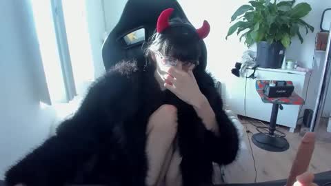 CeriseLapine online show from 27, 9, 2025