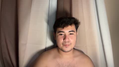 Snapshot of cesar_mask chatting on 4, 4, 2026 cesar_mask online show from 4, 4, 2026