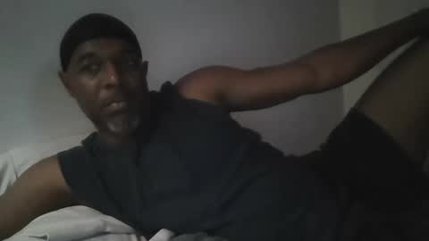 Snapshot of cflayv chatting on 5, 10, 2025 cflayv online show from 5, 10, 2025