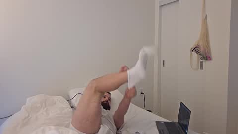 No1defends online show from 1, 4, 2026