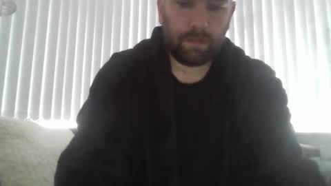 ch33ky85 online show from 1, 12, 2025