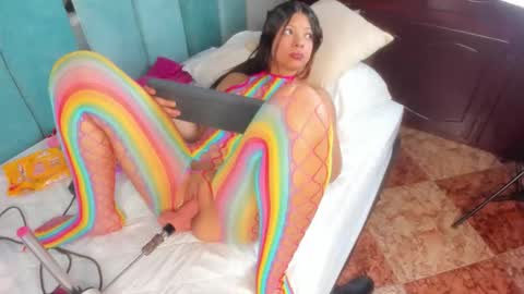 Charlotte online show from 17, 12, 2025